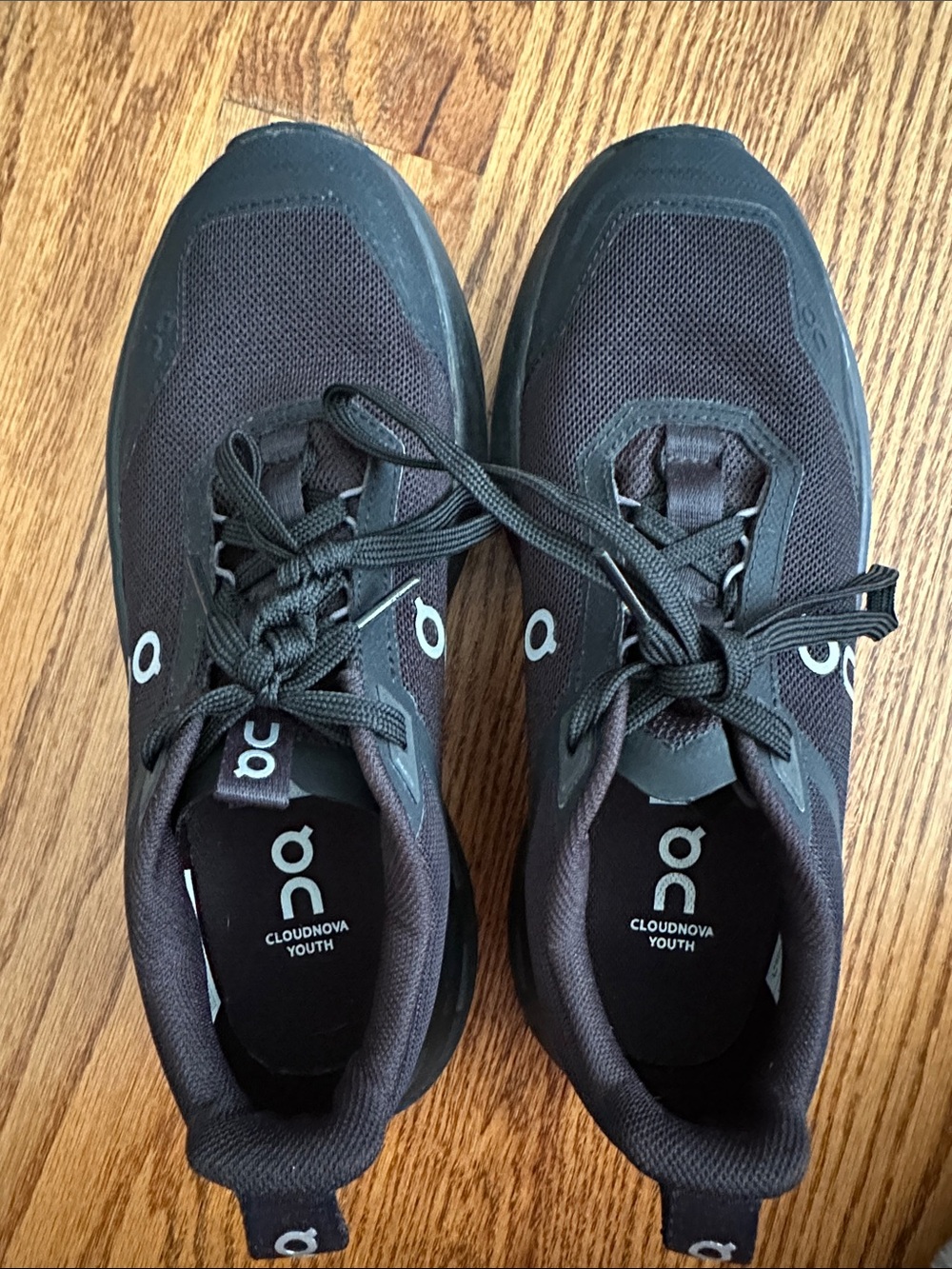 On Running Kids Black Athletic Sneakers - Picture 3 of 4